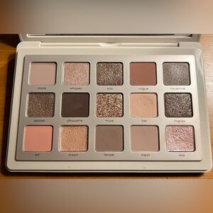 Natasha Denona I Need A Nude Eyeshadow Palette EUC
